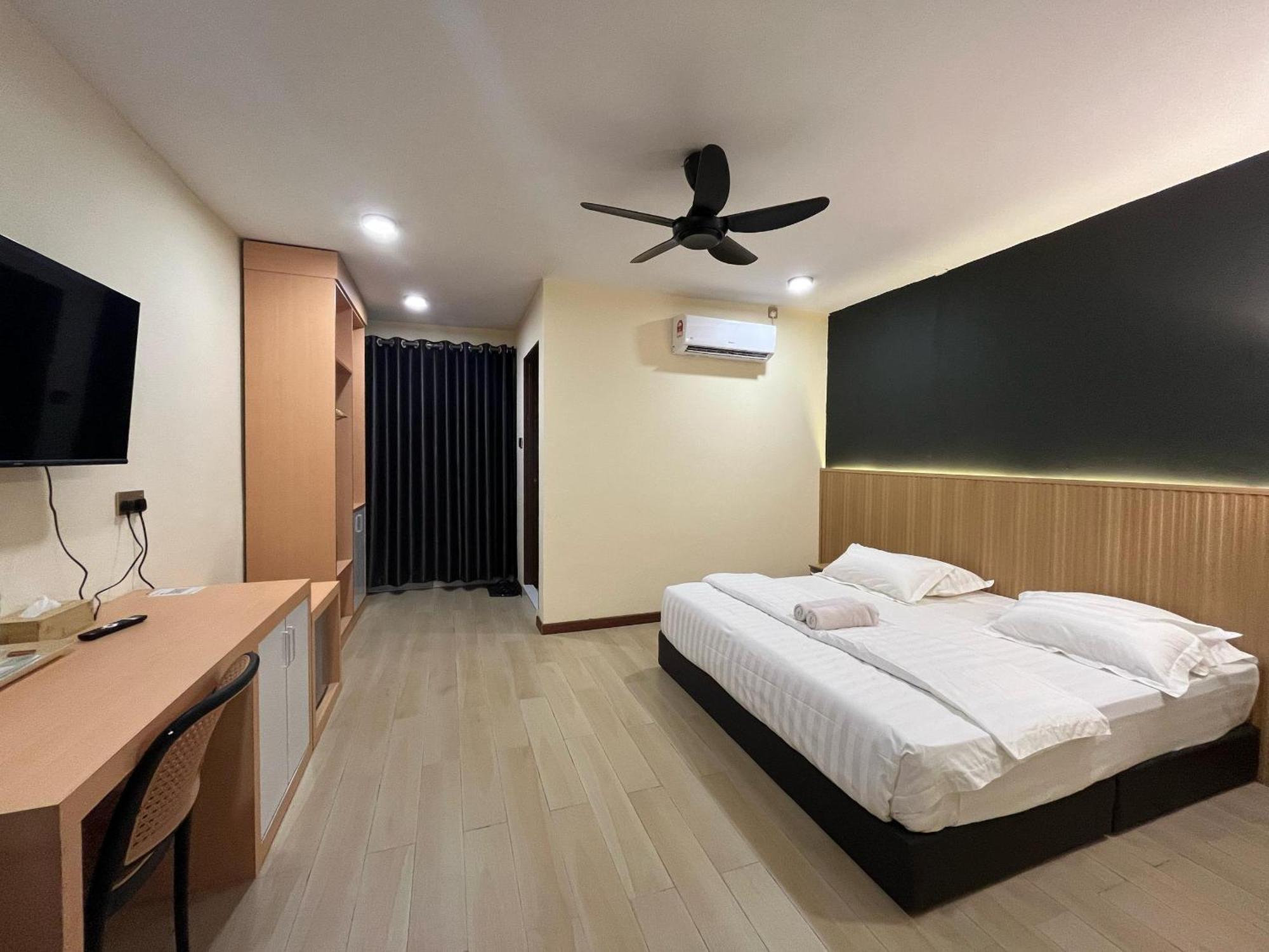 Halo Hotel Semporna Kültér fotó