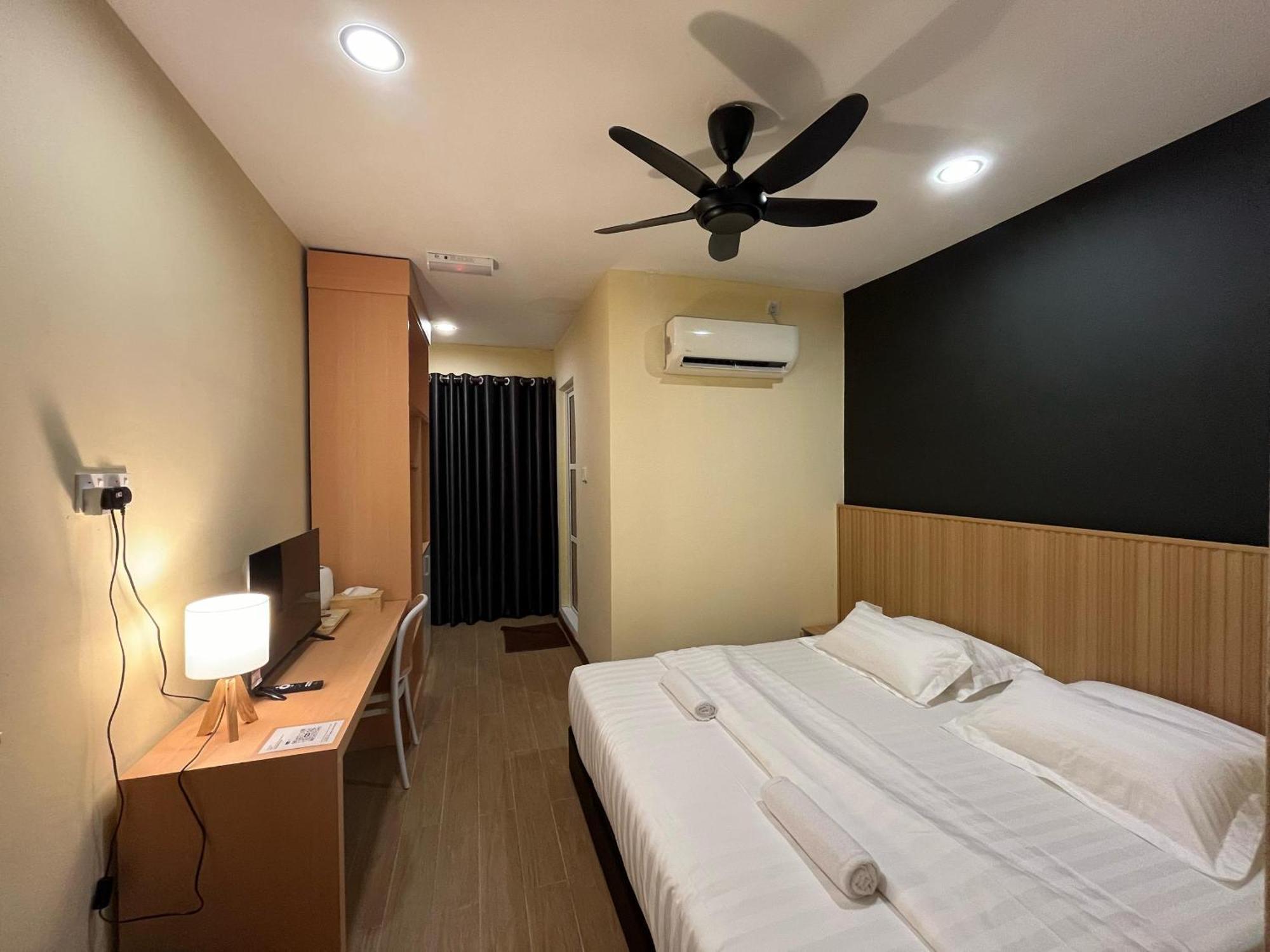 Halo Hotel Semporna Kültér fotó