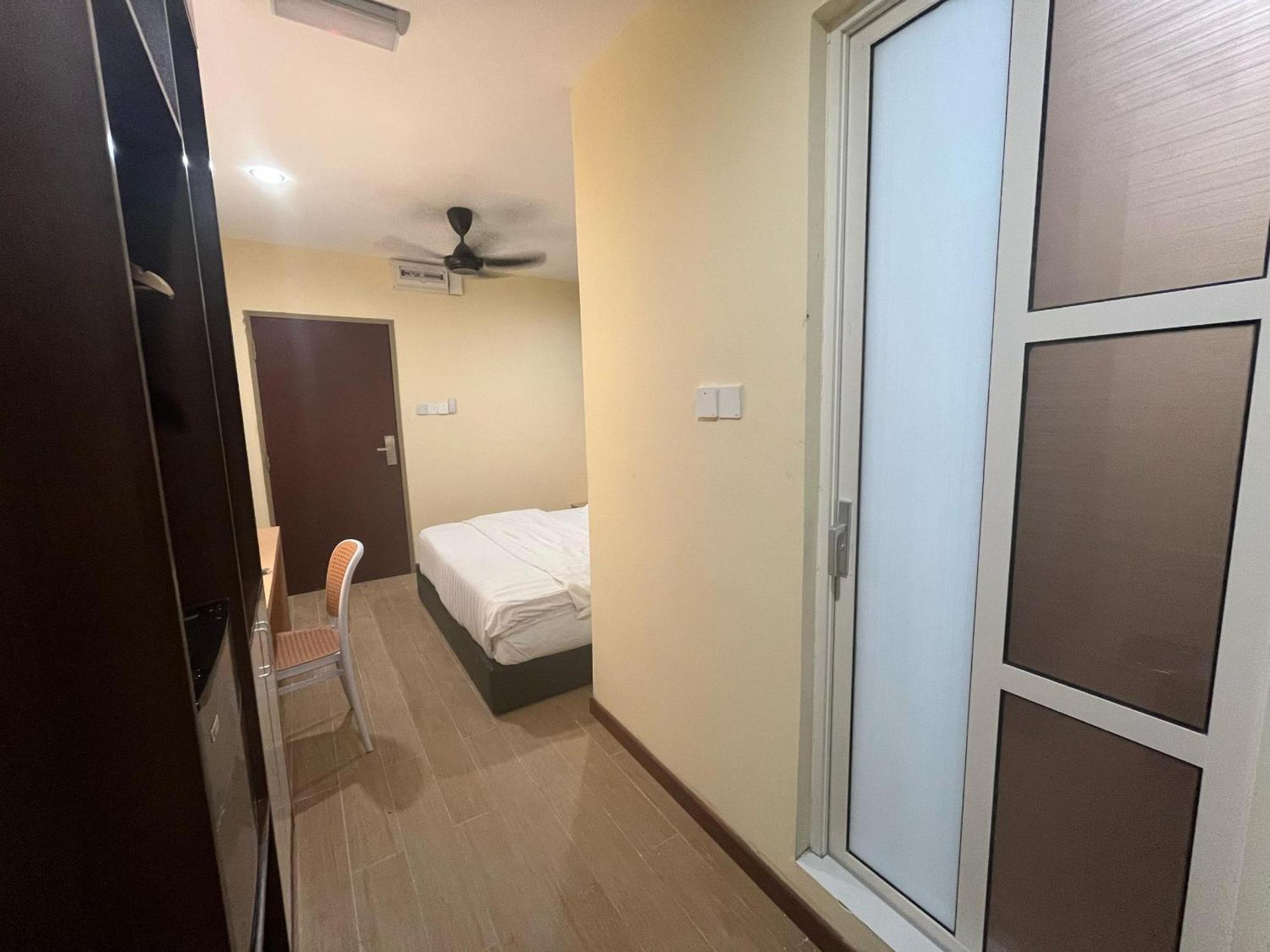 Halo Hotel Semporna Kültér fotó